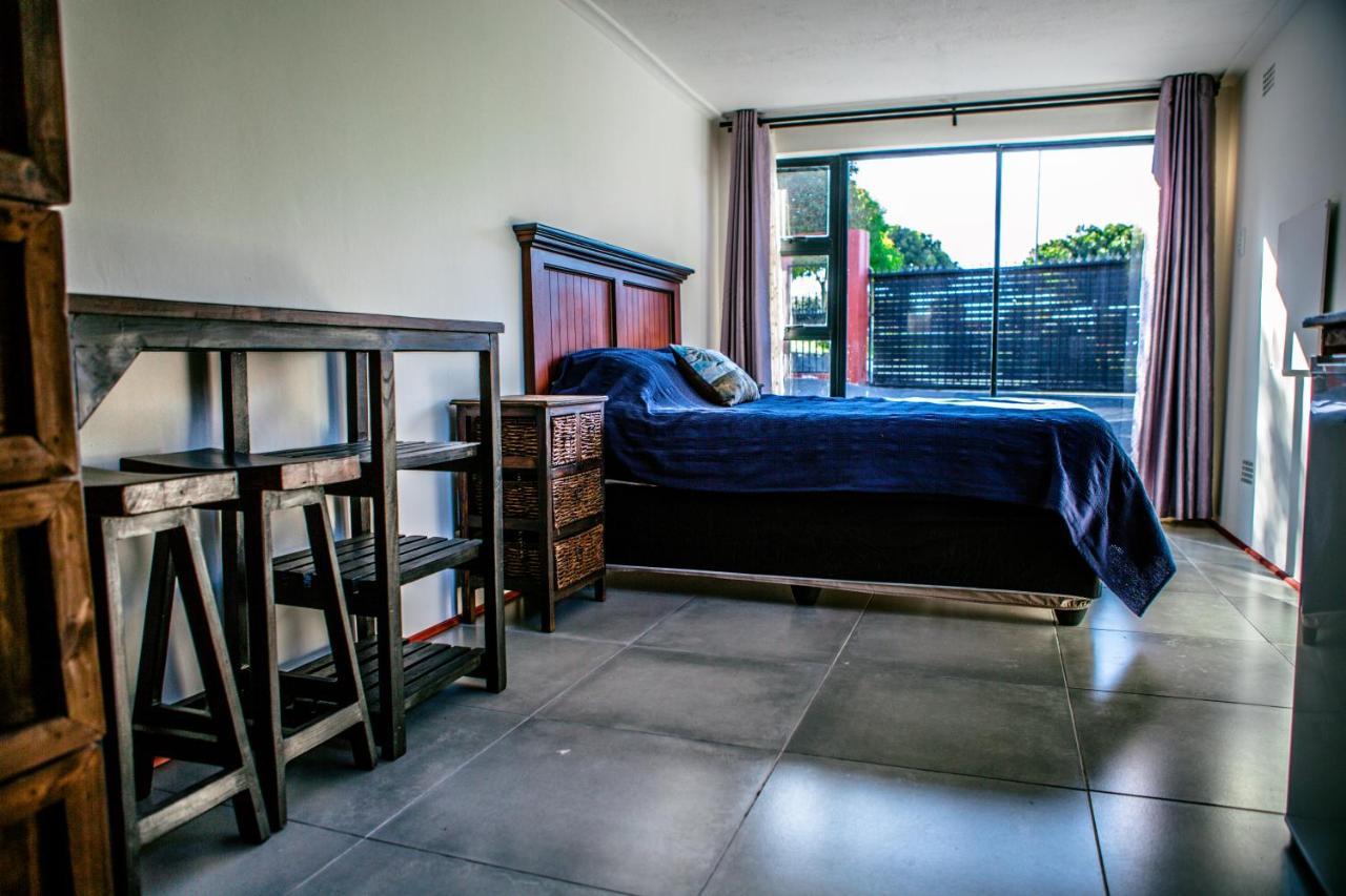 Peaceful 1-Bedroom Flatlet, 10 Min From The Beach Κέιπ Τάουν Εξωτερικό φωτογραφία