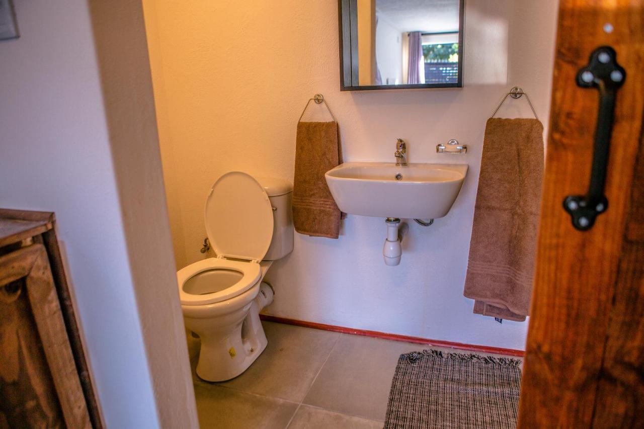 Peaceful 1-Bedroom Flatlet, 10 Min From The Beach Κέιπ Τάουν Εξωτερικό φωτογραφία