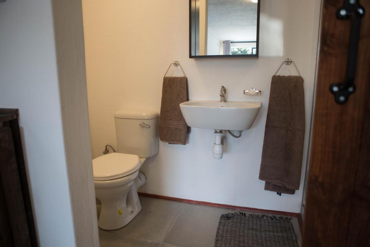 Peaceful 1-Bedroom Flatlet, 10 Min From The Beach Κέιπ Τάουν Εξωτερικό φωτογραφία